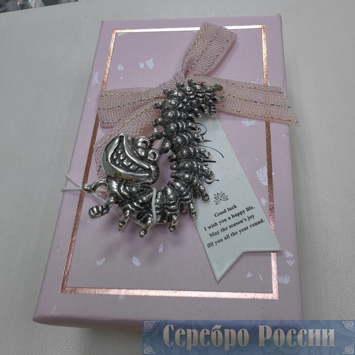 Серебряная брошь СОРОКОНОЖКА